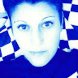 Meet your Posher, Alisa